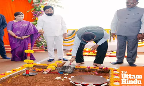 Maharashtra CM and Deputy CM inaugurate Pariwahan Bhavan