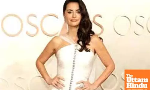 97th Oscars: Penelope Cruz slays red carpet in white silk chiffon gown
