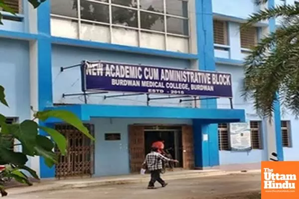 Women patients fall sick in Bengal hospital after injection Women patients fall sick in Bengal hospital after injection
