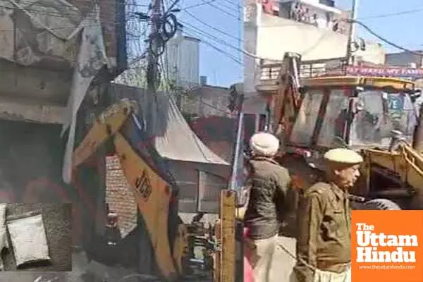 CRACKDOWN ON DRUG MAFIA: Punjab Police Seize Properties, Recover Heroin Worth Crores CRACKDOWN ON DRUG MAFIA: Punjab Police Seize Properties, Recover Heroin Worth Crores