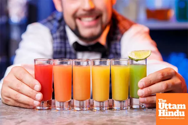 The Potential Risks and Benefits of This Juice: Know Who Should Avoid It The Potential Risks and Benefits of This Juice: Know Who Should Avoid It