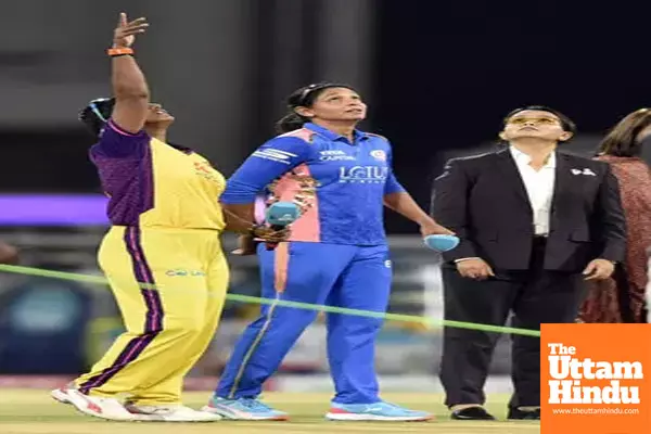 WPL 2025: Parunika comes in as Mumbai Indians opt to bowl vs UP Warriorz WPL 2025: Parunika comes in as Mumbai Indians opt to bowl vs UP Warriorz