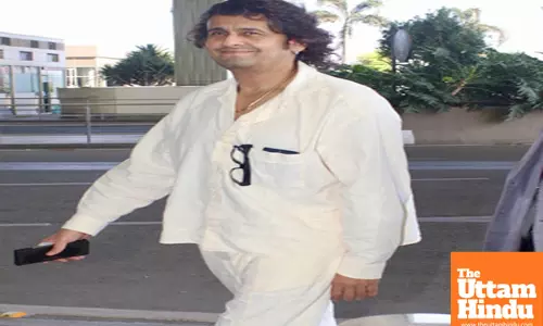 Celebrities Spotted At Airport