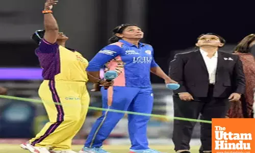 WPL 2025: Parunika comes in as Mumbai Indians opt to bowl vs UP Warriorz