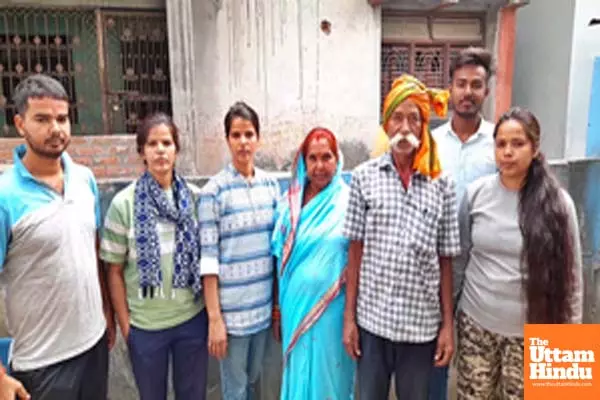 International Womens Day: Man in Bihar educates seven daughters, all serving the nation International Womens Day: Man in Bihar educates seven daughters, all serving the nation