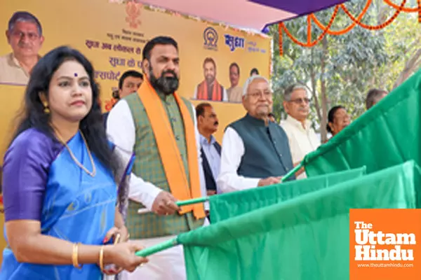 CM Nitish Kumar Flags Off First Export Consignment of Sudha Dairy Products CM Nitish Kumar Flags Off First Export Consignment of Sudha Dairy Products