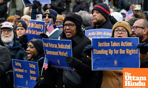 Trump Asserts Control Over Cabinet, Clarifies Musks Role in Government Efficiency