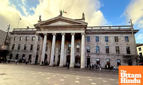 EAM Jaishankar visits General Post Office Museum, interacts with former PM Leo Varadkar in Dublin
