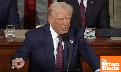 Trump threatens Russia with sanctions