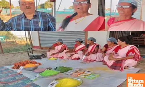 Tribal women in Jharkhand empower themselves by producing herbal gulal