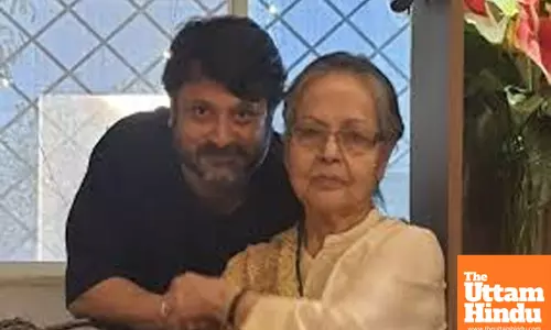 Rakhee Gulzar makes a comeback after 22 years with Aamar Boss