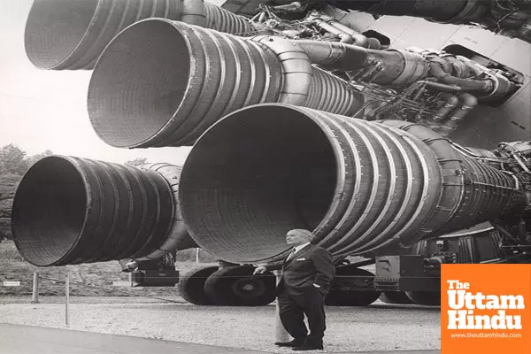 Werner Von Braun and the Saturn V Rocket: A Legacy of Space Exploration Werner Von Braun and the Saturn V Rocket: A Legacy of Space Exploration