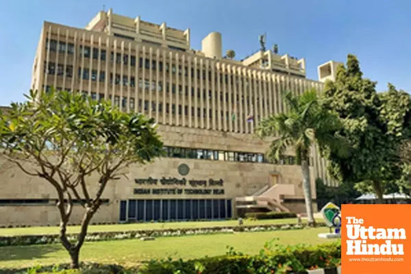 IIT Delhi researchers develop advanced photodetector to boost high-speed optical communication IIT Delhi researchers develop advanced photodetector to boost high-speed optical communication