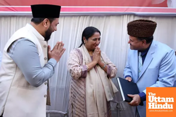 Delhi Chief Minister Rekha Gupta interacts with people Delhi Chief Minister Rekha Gupta interacts with people