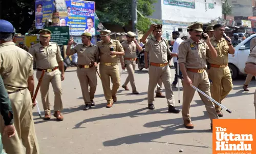 FIR Filed Against 400 People for Molesting a Woman – Here’s What Happened