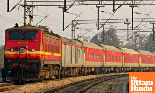 Railways Gear Up to Manage Holi Rush, 250 Special Trains Announced