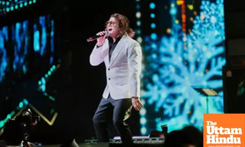 Sonu Nigam felicitated with the Shri Shankar Shambhu Memorial Award 2025