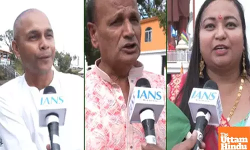 Mauritian devotees applaud PM Modis act of reverence at Ganga Talao