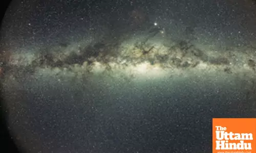 Astronomers unveil 1st 3D map of Milky Way interstellar dust properties