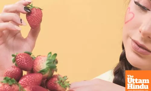 Strawberries: A Delicious Way to Lose Weight and Improve Your Health