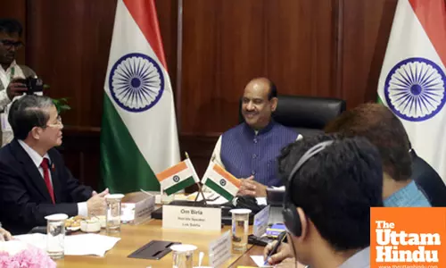 Vietnam delegation meets Om Birla