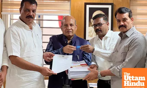 Congress MLAs meet Lokayukta over transport scam