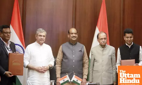 Railway Minister Launches Sansad Sprdha