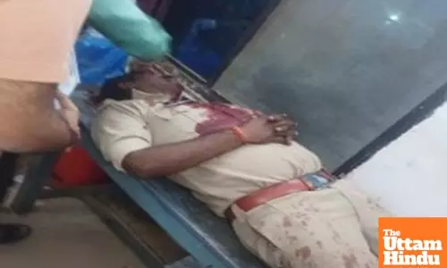 After ASIs death in mob attack, govt transfers Mauganj DM and SP