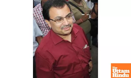 Calcutta HC clears Kunal Ghoshs trip abroad with Bengal CM, checks source of funds