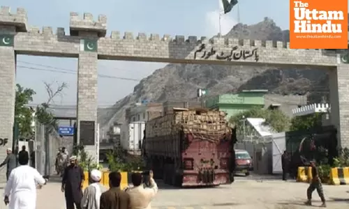 Pak-Afghan Torkham border reopens after 25-day closure