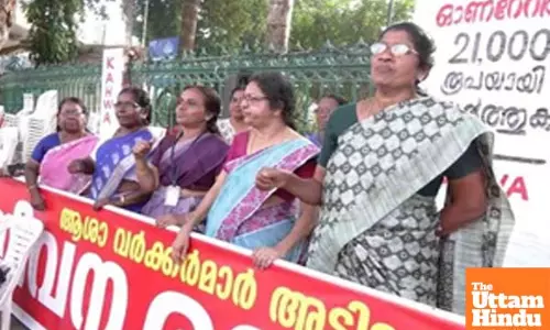Kerala Health Ministers Delhi trip a bluff, say Asha workers; launch indefinite fast