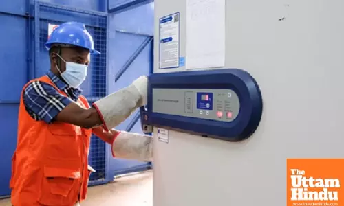 Uganda discharges last Ebola patients, begins 42-day countdown to end outbreak