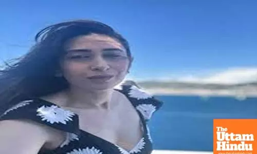 Karisma Kapoor captures the essence of a ‘blissful mood’ in new post