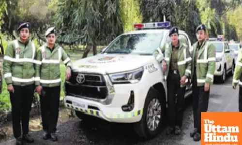 BSF Seizes Heroin and Indian Currency Worth 14 Crores at Ferozepur Border, Smuggled from Pakistan