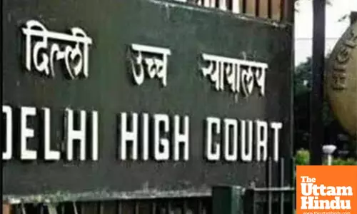 Fire erupts at Delhi High Court judges bungalow, crores in cash discovered