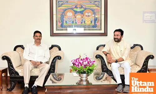 Title : Bhubaneswar: Union Minister G Kishan Reddy meets Governor of Odisha Babu Kambhampati