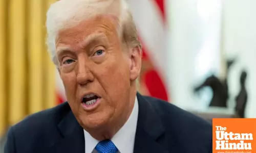 Donald Trump Strips Kamala Harris and Clinton of Power, Blocks Access to Secret Files