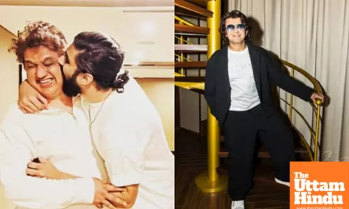 Sonu Nigam reacts after Daboo Malik shares photo with son Amaal amid family fallout