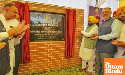 Punjab CM lays stone of medical college in Shaheed Bhagat Singh Nagar