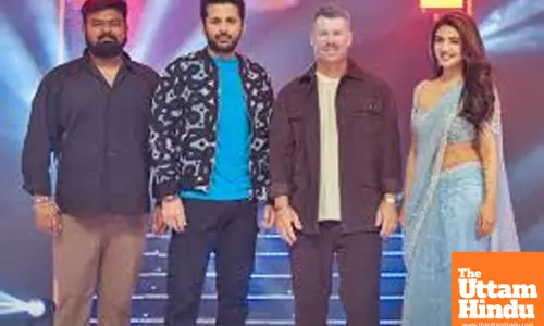 Fans thrilled as cricketer David Warner speaks in Telugu at Robinhood event!