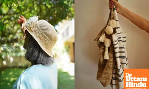 Zeenat Aman tells why she chooses ‘jholas’ over ‘fancy designer bags’