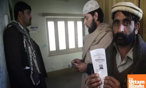 Afghan refugees write open letter to Pakistan PM to halt deportation