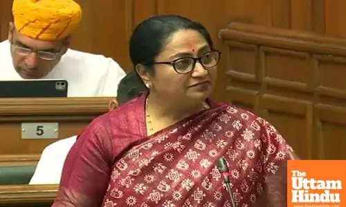 Rekha Guptas ₹1 Lakh Crore Budget: Women, Yamuna and Healthcare Take Center Stage