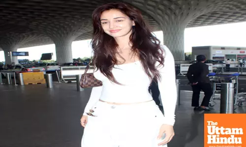 Celebrities Spotted At Airport