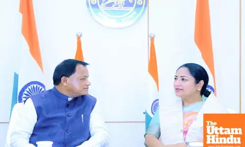 Delhi CM meets Odisha CM