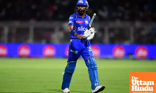 IPL 2025: Hardik returns as Mumbai Indians elect to bowl first against Gujarat Titans