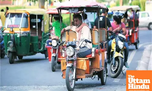 Uttar Pradesh to Launch Month-Long Campaign Against Illegal E-Rickshaws and Autorickshaws