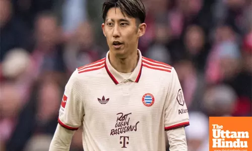 Bayern defender Hiroki Ito out for lengthy period with metatarsal fracture
