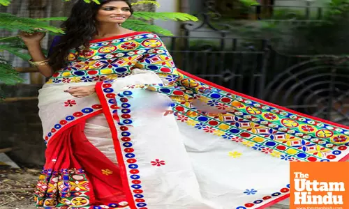 Kashmiri Embroidery Sarees: The Royal Look Every Woman’s Loving!