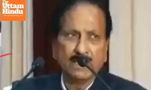 JD(U) MLC Gaus meets Lalu Prasad Yadav; sparks political speculation